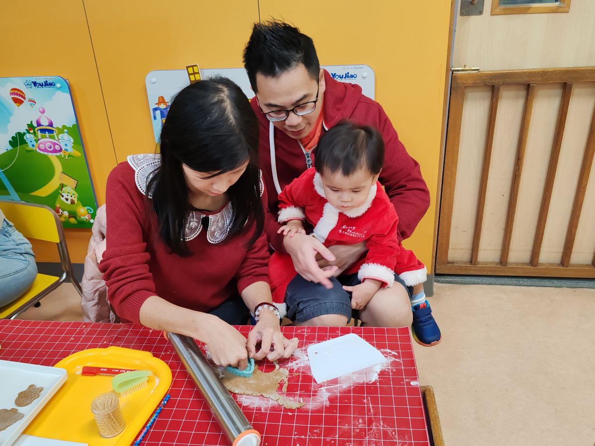 12月聖誕聯歡會 製作薑餅人